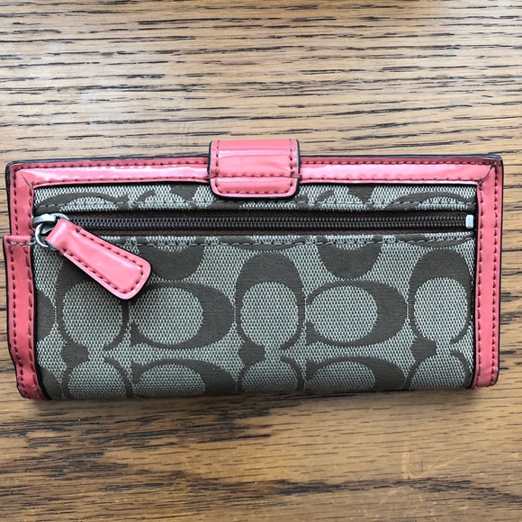 Coach Wallet - Picture 2 of 4